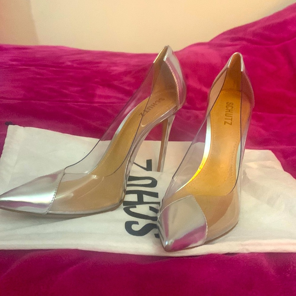 Beautiful 4 inch SCHUTZ  silver heel